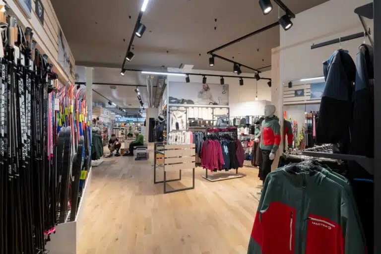 Langlauf-Ausstellung bei Achermann Sport in Stans