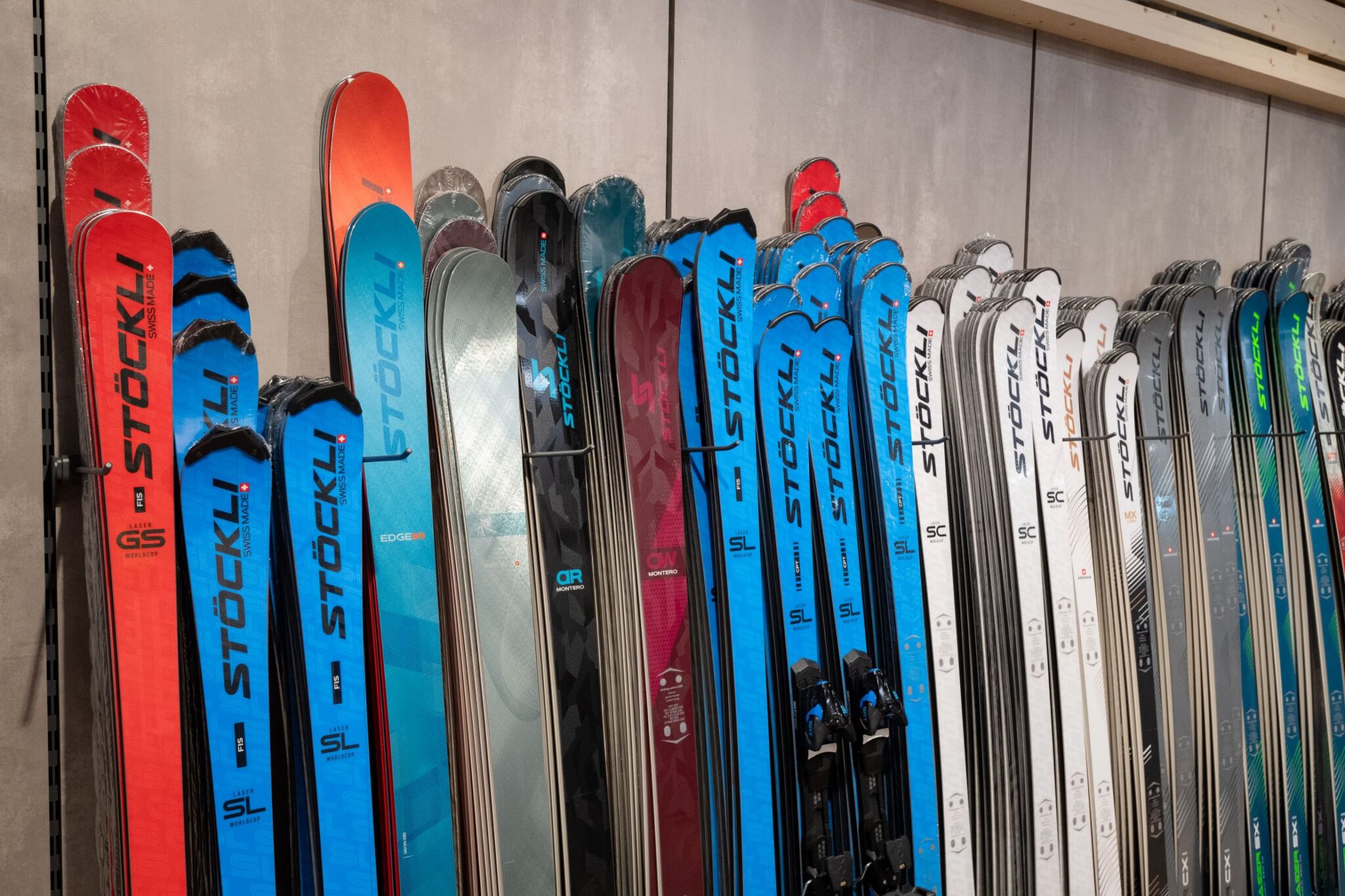 Stöckli Ski Sortiment bei Achermann Sport in Stans