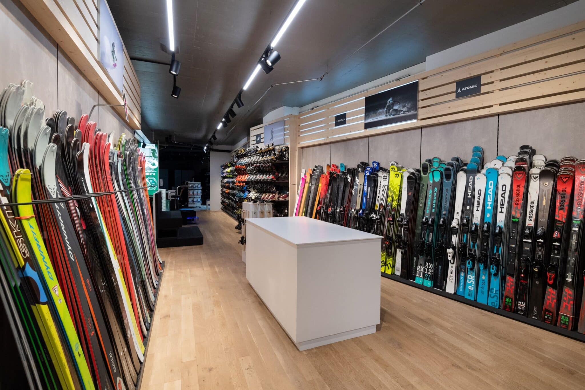 Grosse Skiauswahl bei Achermann Sport in Stans