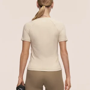 Essential Tee Women