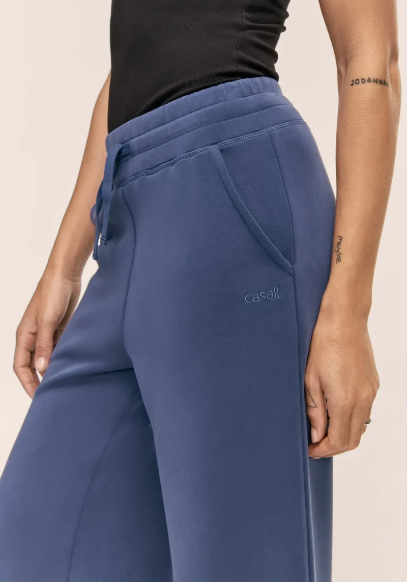 Peachy Straight Leg Jogger Women
