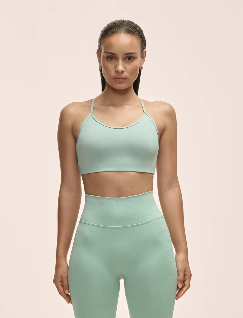 Sleek Strappy Sports Bra Women