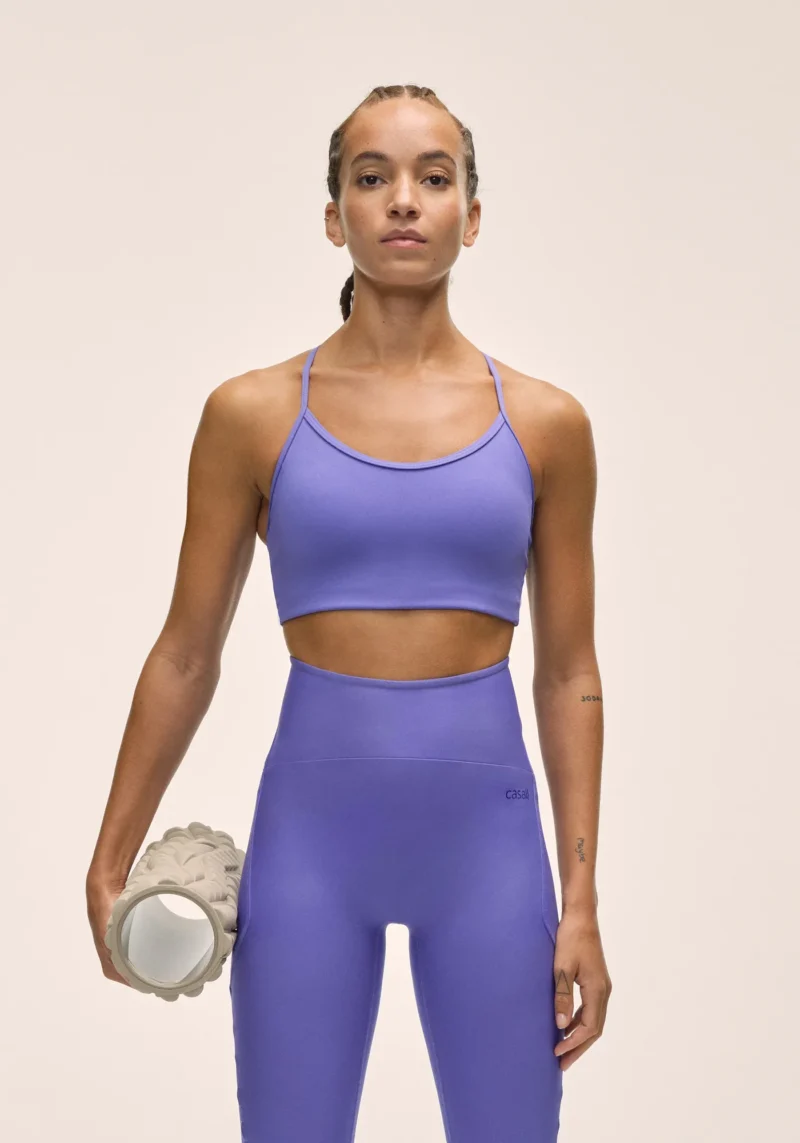 Sleek Strappy Sports Bra Women