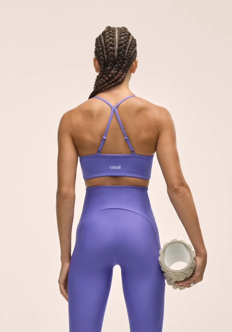 Sleek Strappy Sports Bra Women