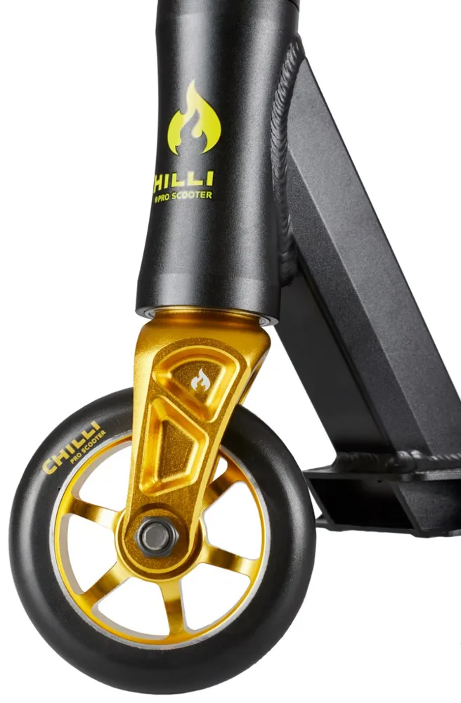 chilli-pro-scooter-chilli-pro-scooter-3000-gold-black-4 Chilli Pro Scooter 3000