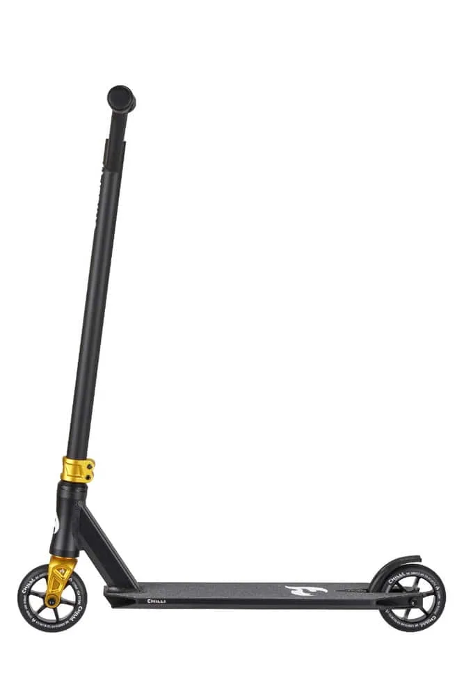 chilli-pro-scooter-chilli-pro-scooter-5000-blacky-schwarz-gold-2-1 Chilli pro scooter chilli pro scooter 5000 blacky schwarz gold 2