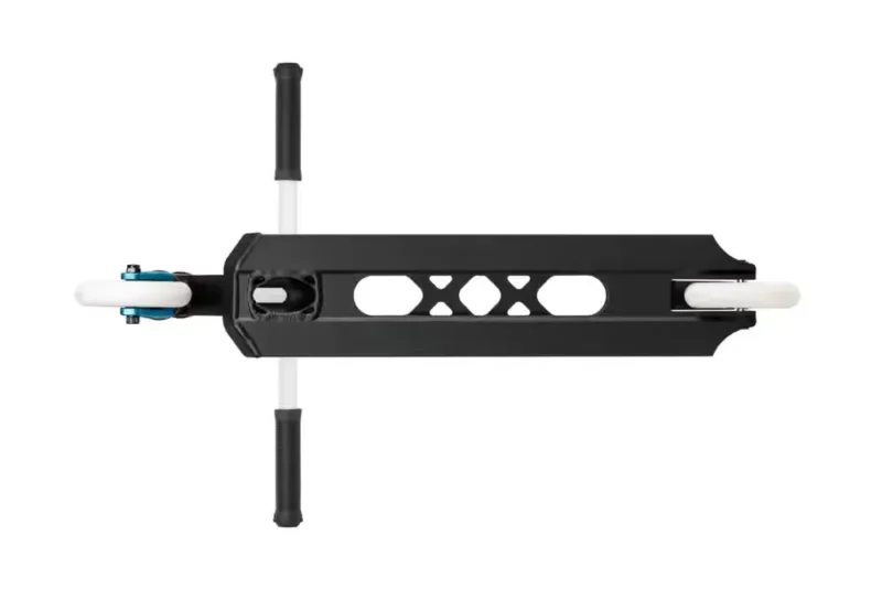 chilli-pro-scooter-chilli-pro-scooter-ventus-l-white-black-blue-5 Chilli Pro Scooter Ventus L