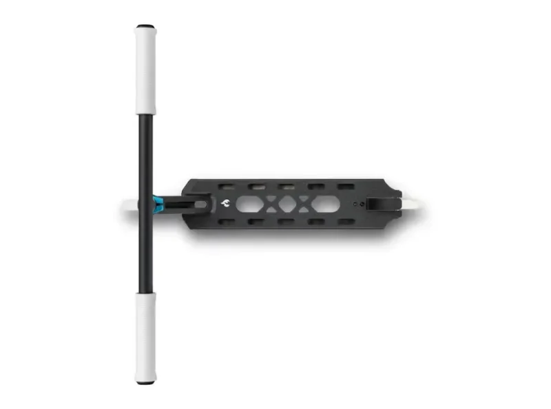 chilli-pro-scooter-chilli-pro-scooter-ventus-m-black-white-blue-2 Chilli Pro Scooter Ventus M