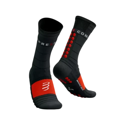 compressport-pro-racing-socks-winter-run-black-high-risk-red-1-2 Compressport pro racing socks winter run black high risk red 1