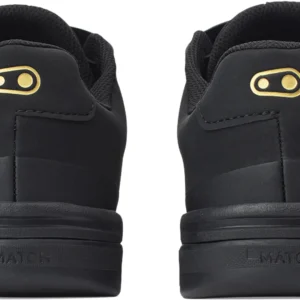Schuhe Stamp Boa schwarz