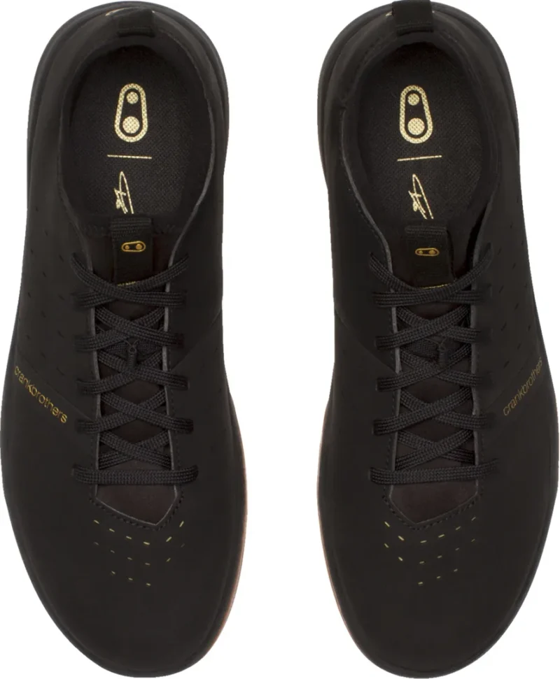 Schuhe Stamp Street Lace schwarz-gold
