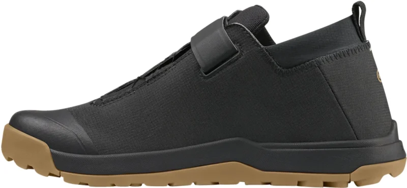 Stamp Trail Schuh Boa schwarz-gold