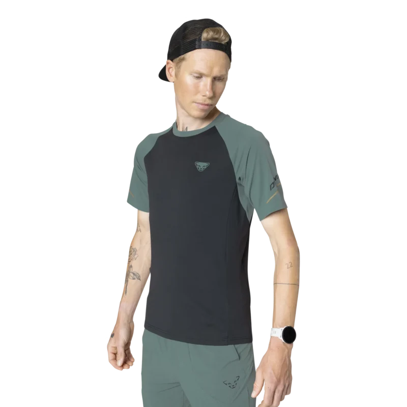 dynafit-alpine-pro-s-s-tee-men-black-out-atlantic-0910-2 ALPINE PRO S/S TEE Men