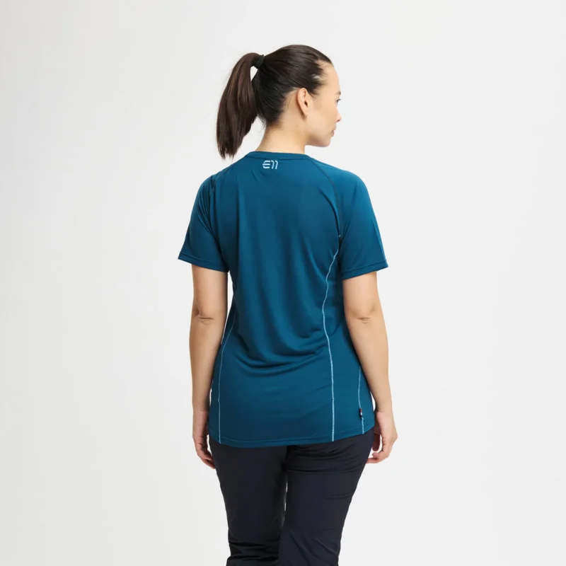 W Skyward Tee