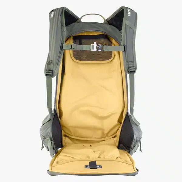Line 20L Backpack