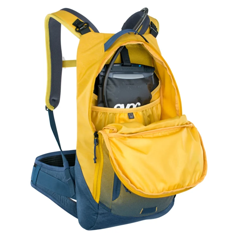evoc-trail-pro-10l-backpack-curry-denim-4-2 Evoc trail pro 10l backpack curry denim 4