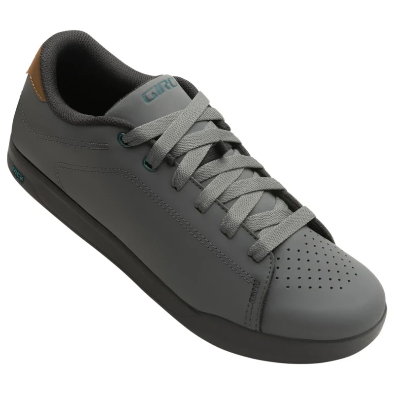Deed Youth Shoe