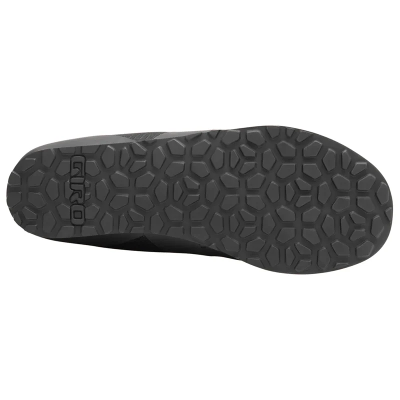 Tracker Shoe