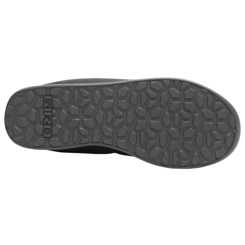 W Deed Shoe