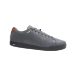 W Deed Shoe