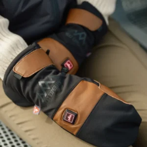 Heated Outdoor Mittens brown/black