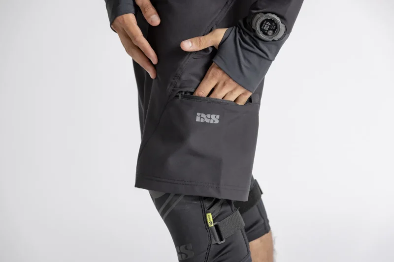 Carve Digger Shorts schwarz