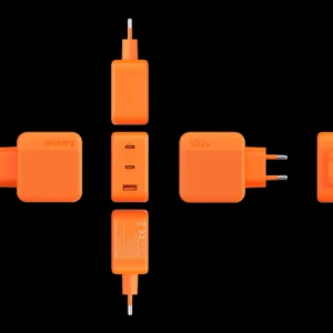 102W GaN 3?Port Fast Charger