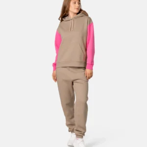 Anelie Hood