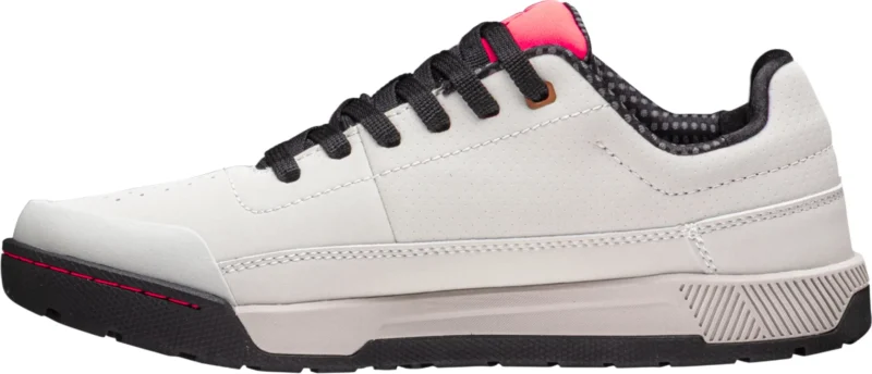 Flat 2.0 Shoe W cream white