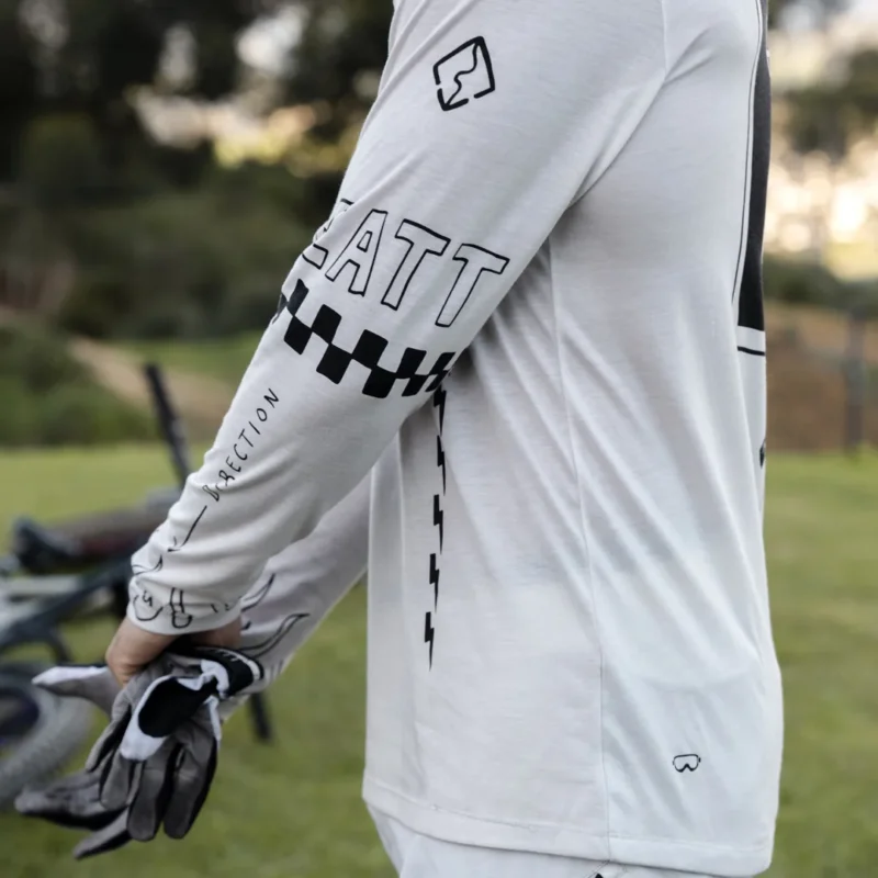 MTB Gravity 3.0 Long Sleeve Jersey cream white