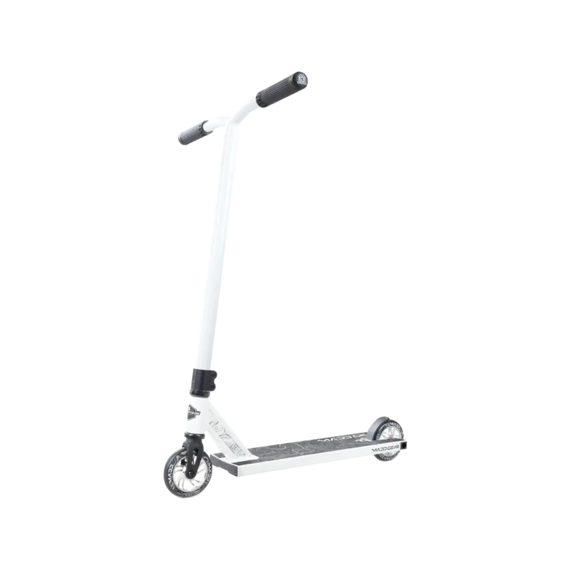 Madd Gear MG4 Titan Freestyle Scooter