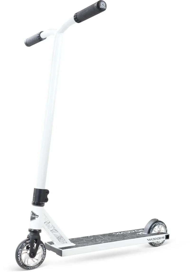 mgp-madd-gear-mg4-titan-freestyle-scooter-weiss-1-2 Mgp madd gear mg4 titan freestyle scooter weiss 1