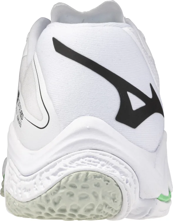 WAVE LIGHTNING Z8 Volleyball