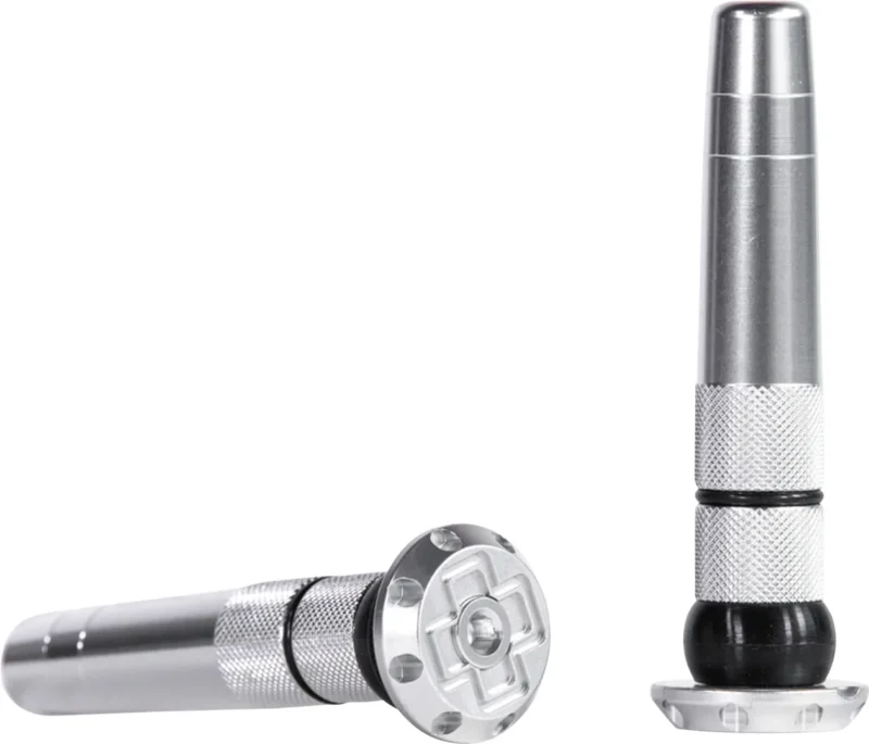 Stealth Tubeless Puncture Plugs silver