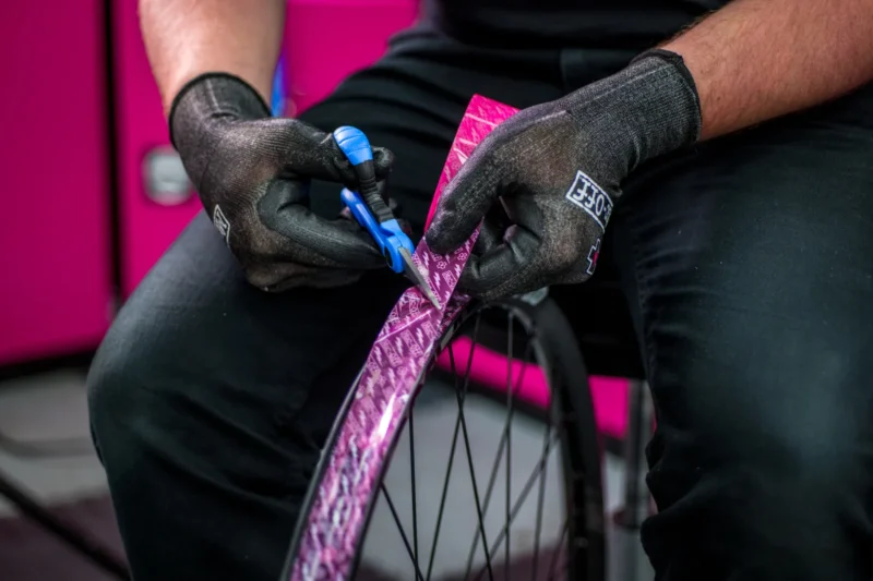 Ultimate Tubeless Setup Kit - DH plus