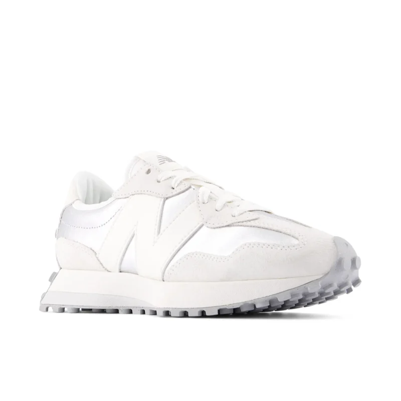 W 327 Glimmer