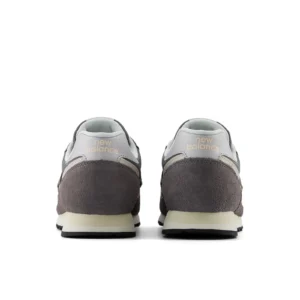 W 373 Varsity