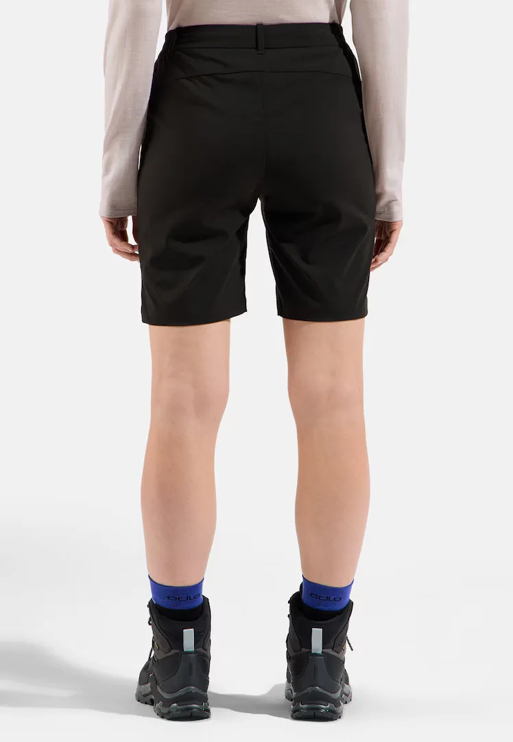 ASCENT LIGHT Shorts Women