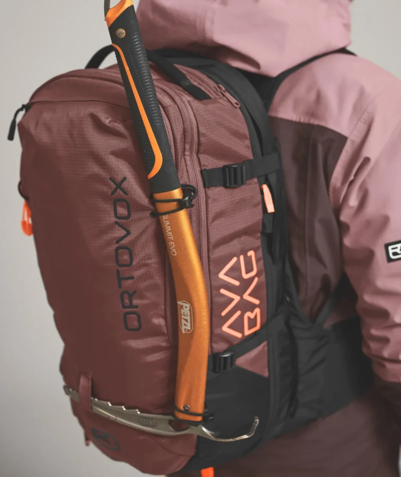 ortovox-avabag-litric-freeride-26s-black-raven-4 Ortovox avabag litric freeride 26s black raven