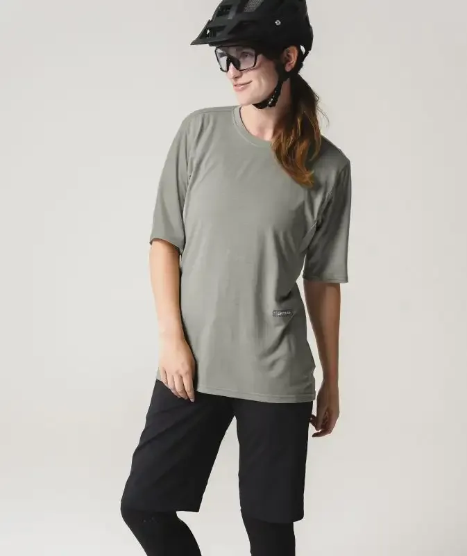 SEQUENCE FREE JERSEY TS W