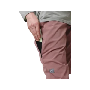 SEQUENCE FREE SHORTS W
