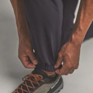 TRACE PANTS