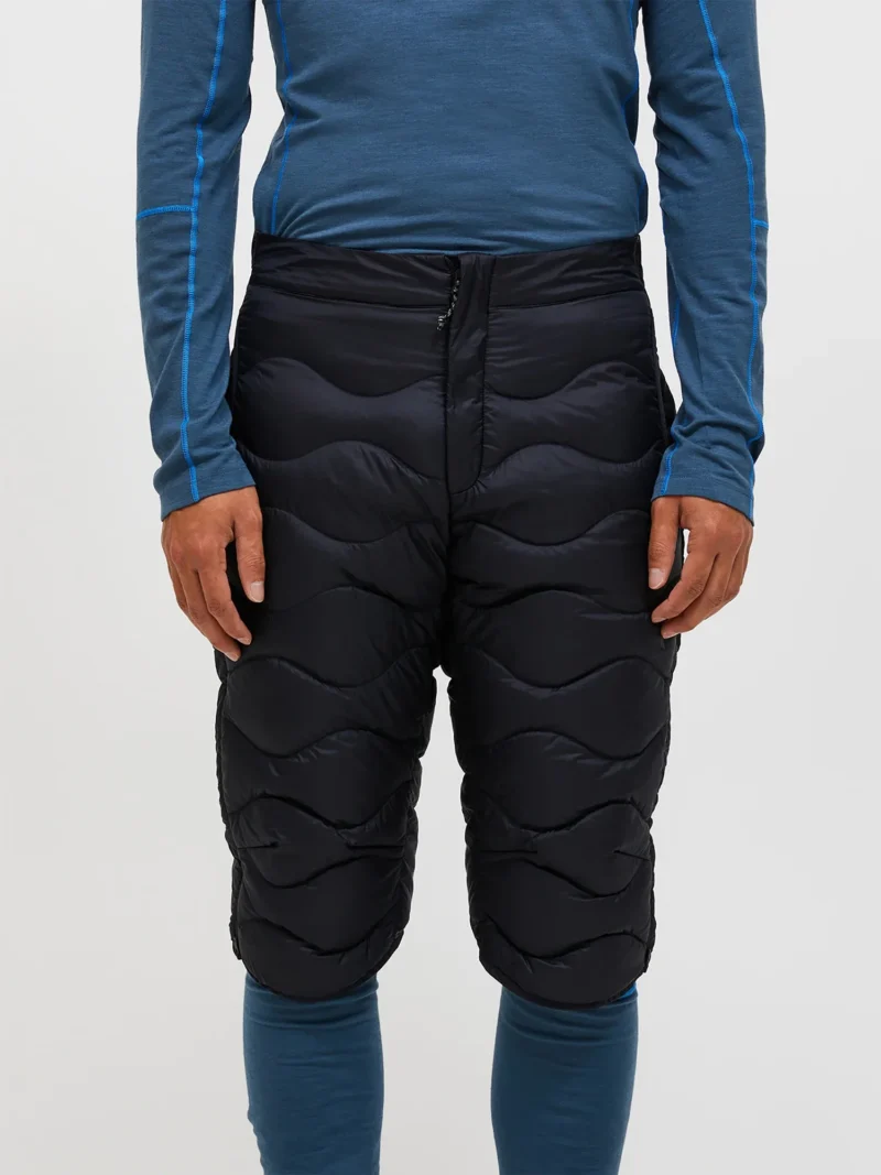 peak-performance-helium-down-shorts-men-black-2 Helium Down Shorts Men