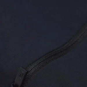 Iconiq Shorts Women