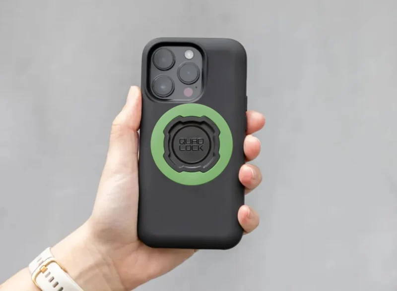 quad-lock-mag-case-iphone-16-pro-3 MAG Case - iPhone 16 Pro