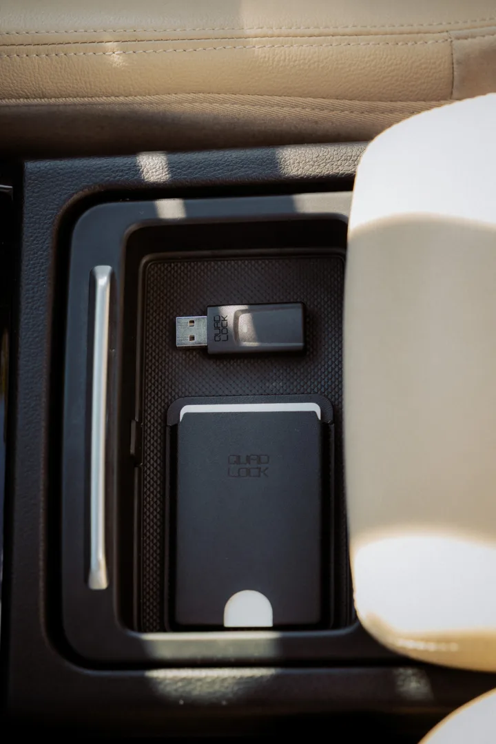 quad-lock-quad-lock-wireless-carplay-mini-3 Quad Lock® Wireless Carplay Mini