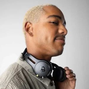 Icon® Wireless On-Ear True Black