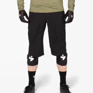 Hunter II Shorts M black