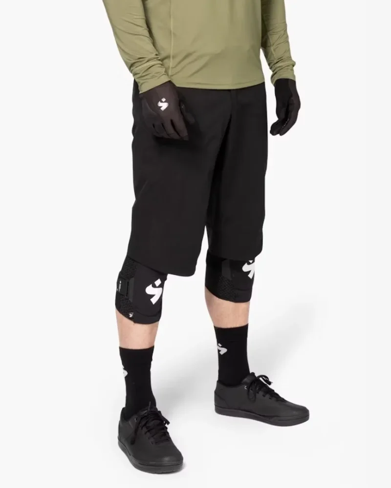 Hunter II Shorts M black