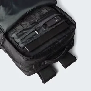 BASE CAMP VOYAGER DAYPACK